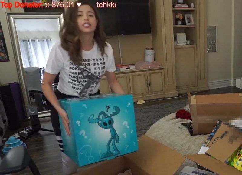 Pokimane Forgets About Mirror During Unboxing Stream Promptly Flips It