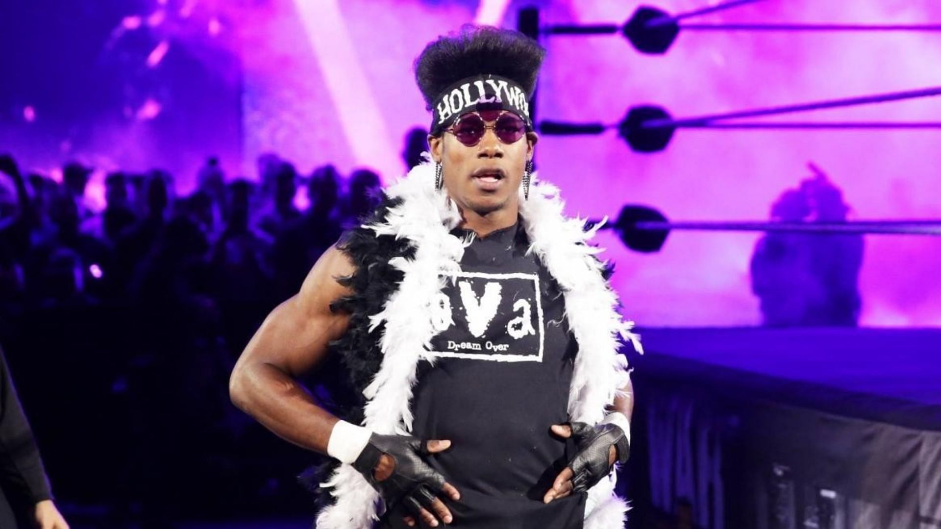 Former WWE Star Velveteen Dream Responds To EC3