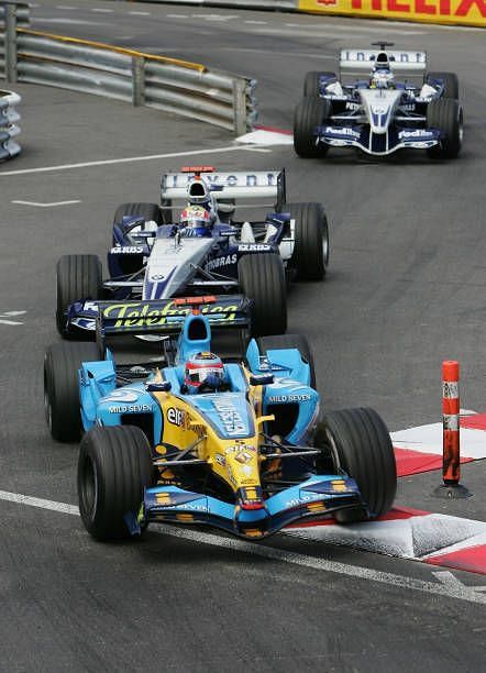 Watch Fernando Alonso And Kimi Raikkonen S Stunning Qualifying Laps