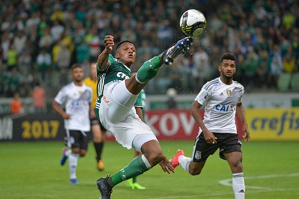 Yerry Mina defender Palmeiras