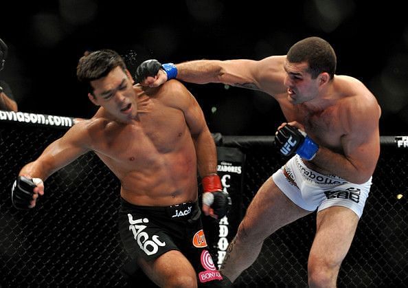 Shogun Rua found the chink in Lyoto Machida&#039;s armour, but was robbed by the judges