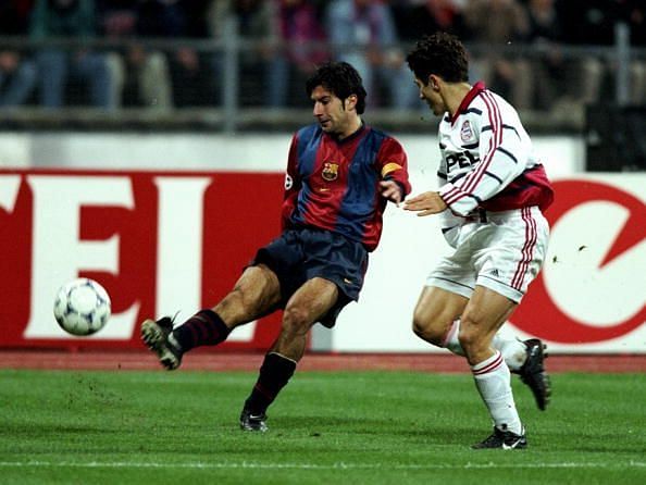 Luis Figo playing for Barcelona in 1998