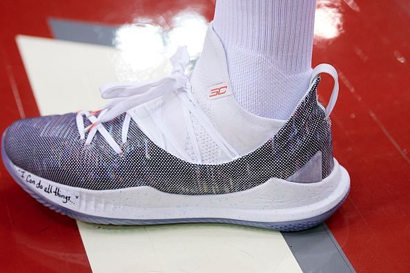 neon steph curry shoes