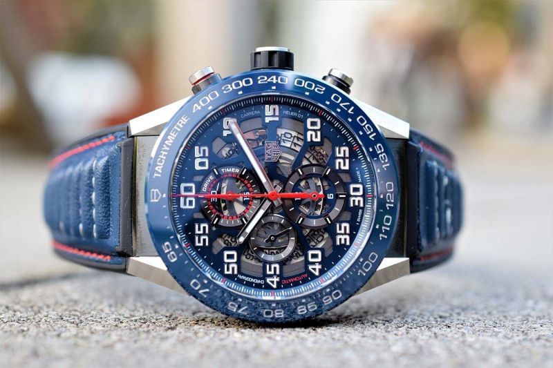 new breitling sports watch