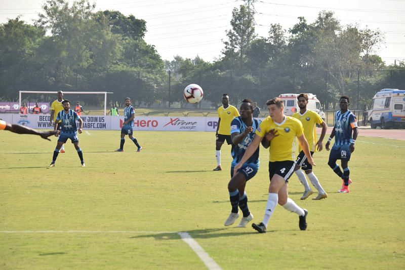 Real Kashmir&#039;s defenders came prepared for dealing with the threat posed by Minerva Punjab&#039;s attackers