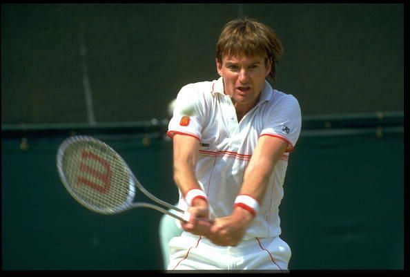 Jimmy Connors had one of the best backhands in the Men&#039;s game. His ability to hit hard and flat shots from the baseline which used to just skim the net were a treat to watch