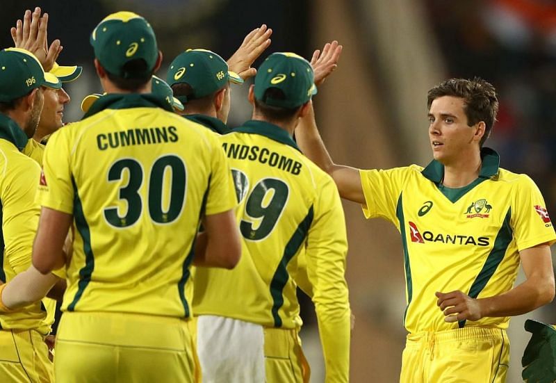Australian main bowler rulled out for wc