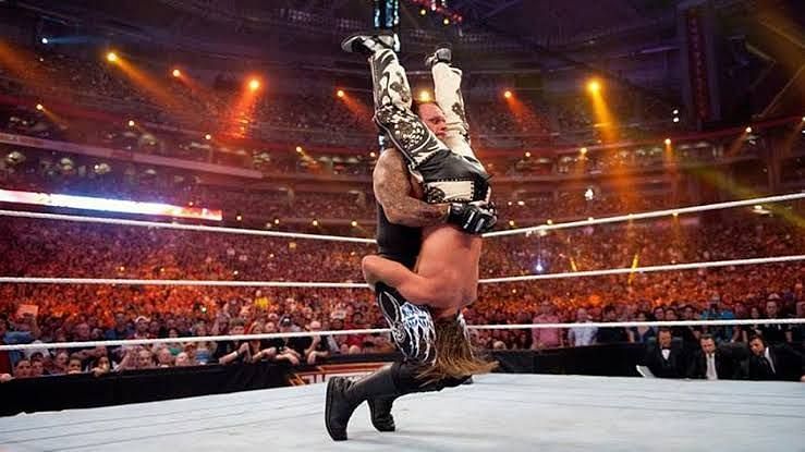 5 Most Dangerous Wrestling Moves In Wwe