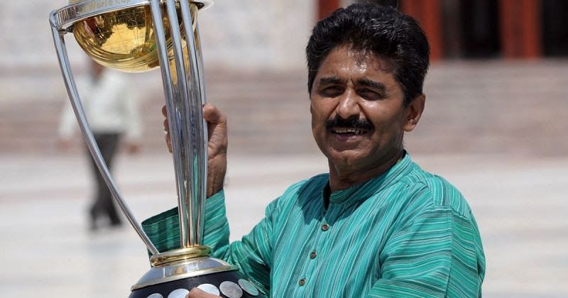 Javed Miandad was the part of the Pakistani team which won the 1992 World Cup.