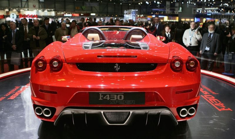 How many cars does Cristiano Ronaldo have?