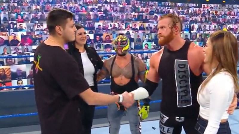 We need this alliance inside the ring