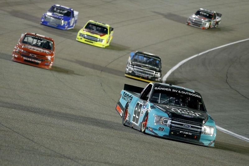 How to a NASCAR driver?