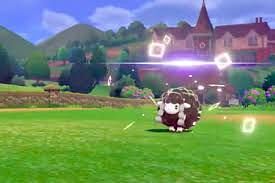 A shiny Wooloo in Pokemon Sword/Shield (Image via Nintendo)