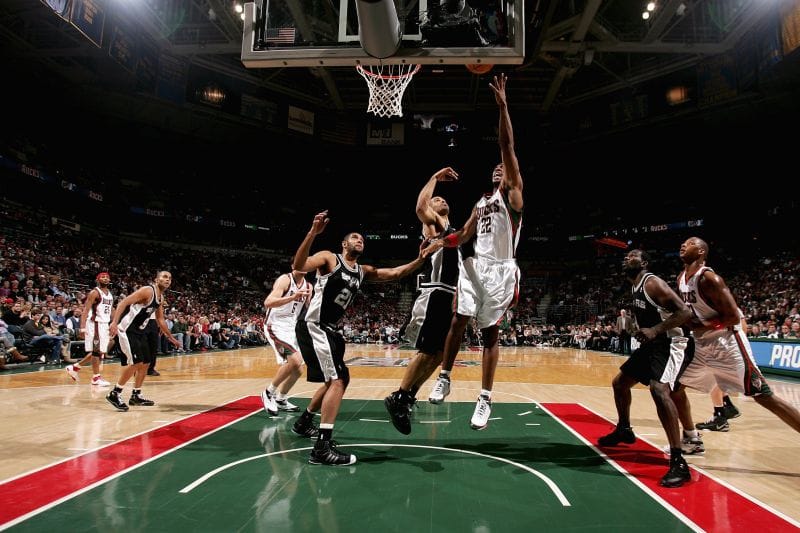 Milwaukee Bucks vs San Antonio Spurs Prediction & Match Preview