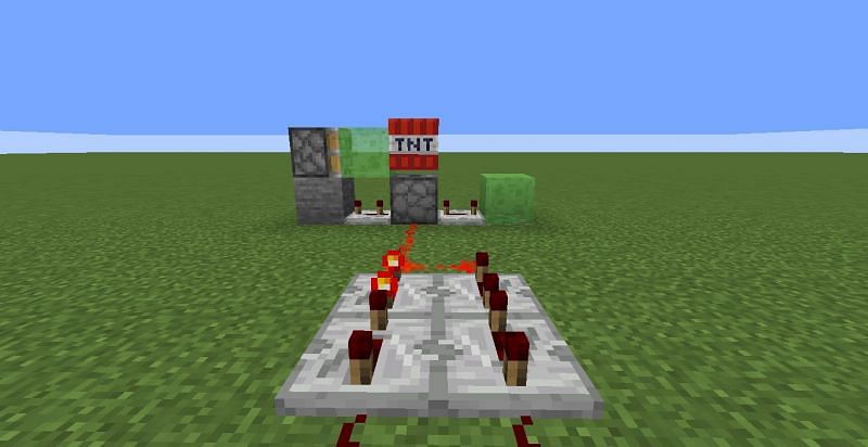 How to build a working TNT cannon in Minecraft