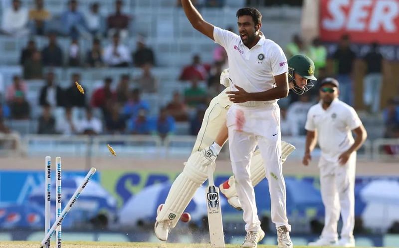 रविचंद्रन अश्विन ने तीन मैचों की 6 पारियों में सबसे ज्यादा 15 विकेट लिए 