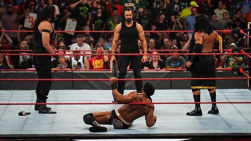 WWE Raw में भारतीय सुपरस्टार्स का होगा बड़ा मैच