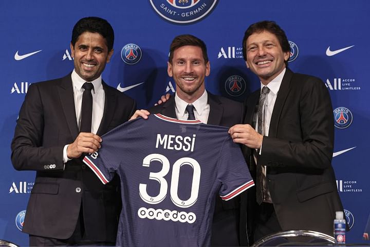 How much did PSG pay for Messi?