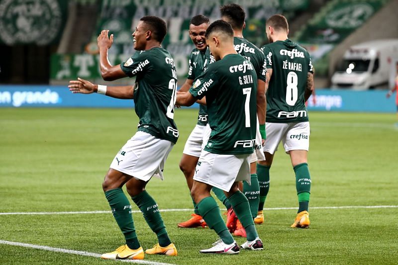 Palmeiras take on S&atilde;o Paulo on Wednesday
