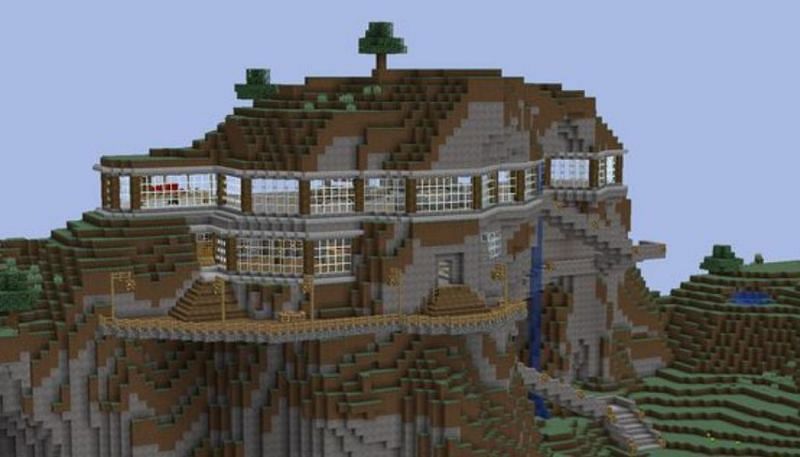 A house that takes the shape of a mountain (Image via Minecraft)