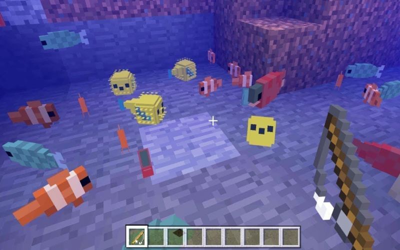 Top 5 things that attract animals in Minecraft