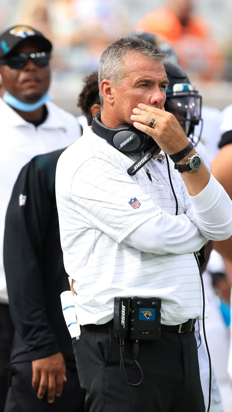 It's Alabama every week" - Jaguars HC Urban Meyer tells Vic Fangio about  facing NFL teams