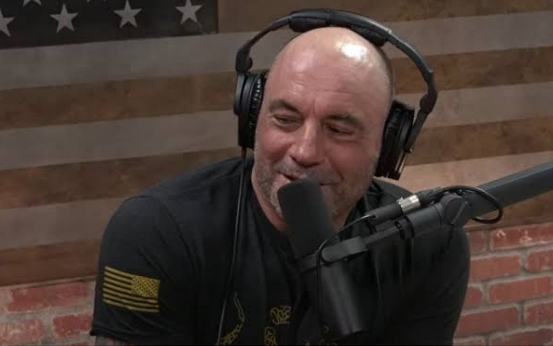 how-much-does-joe-rogan-make-per-episode-of-his-jre-podcast