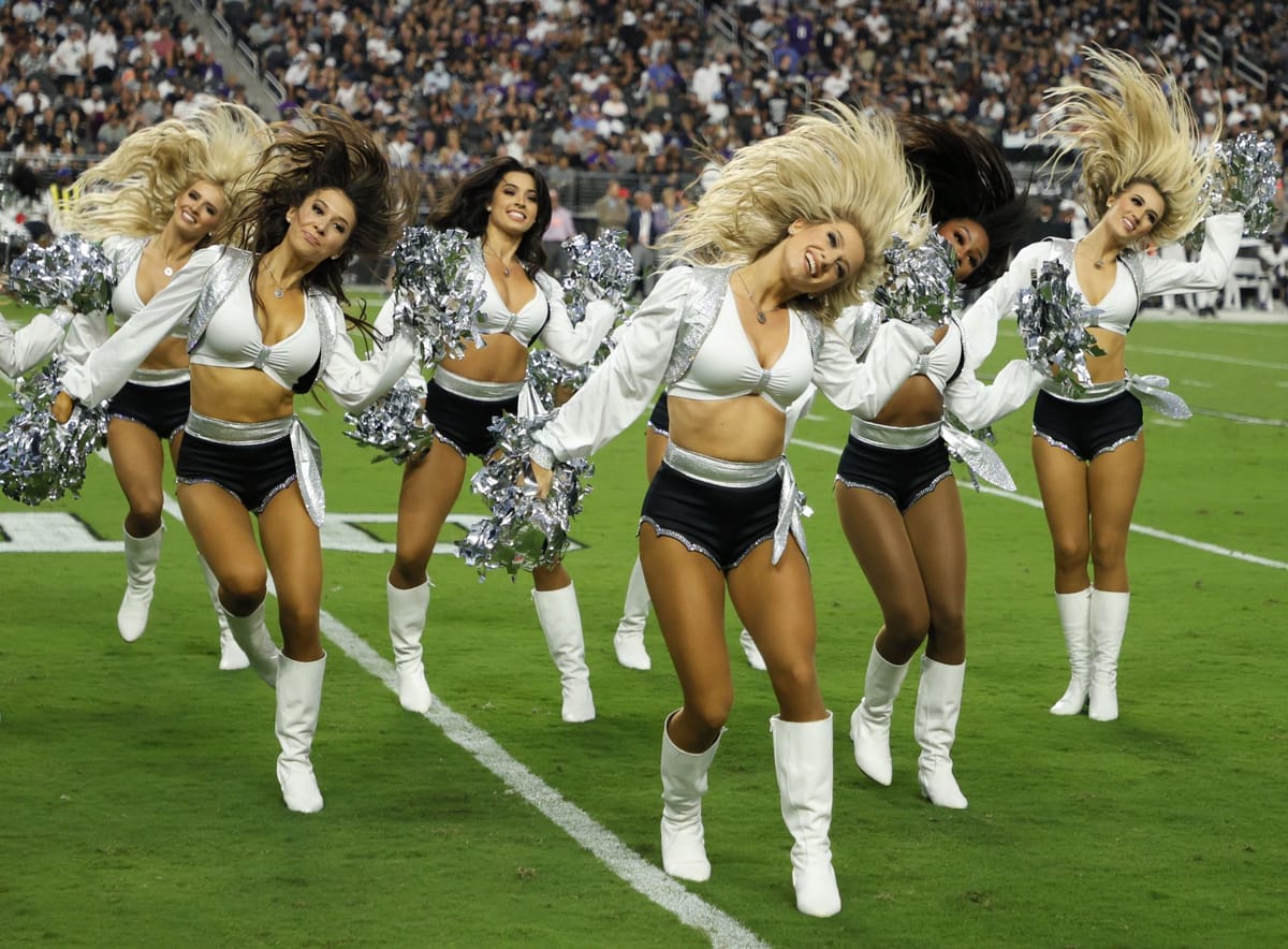How much do NFL cheerleaders make? A look at their average salaries and work life