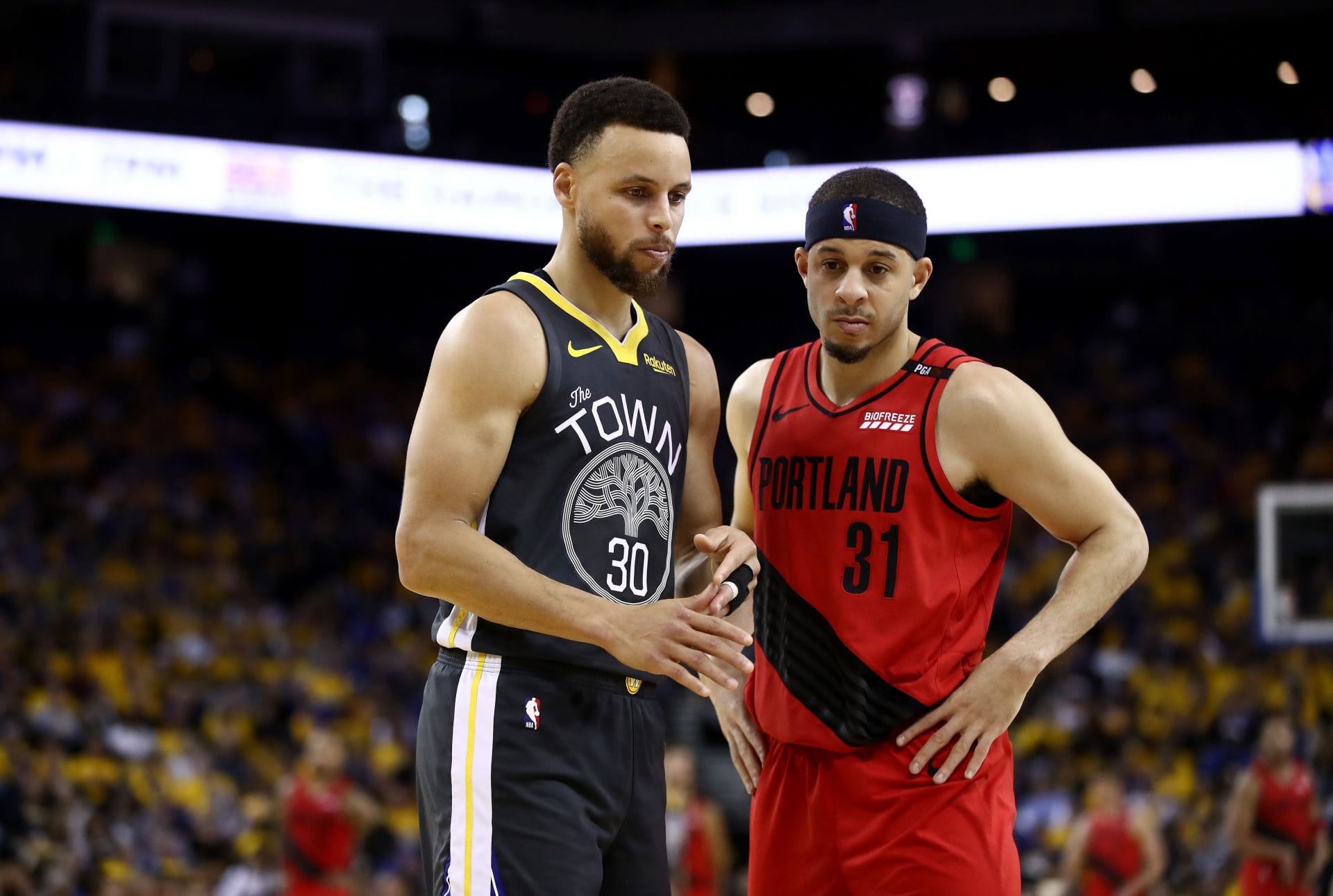 That dude's playing unbelievable basketball, I'm proud brother” - Stephen  Curry lauds Seth Curry's brilliant form for the Philadelphia 76ers