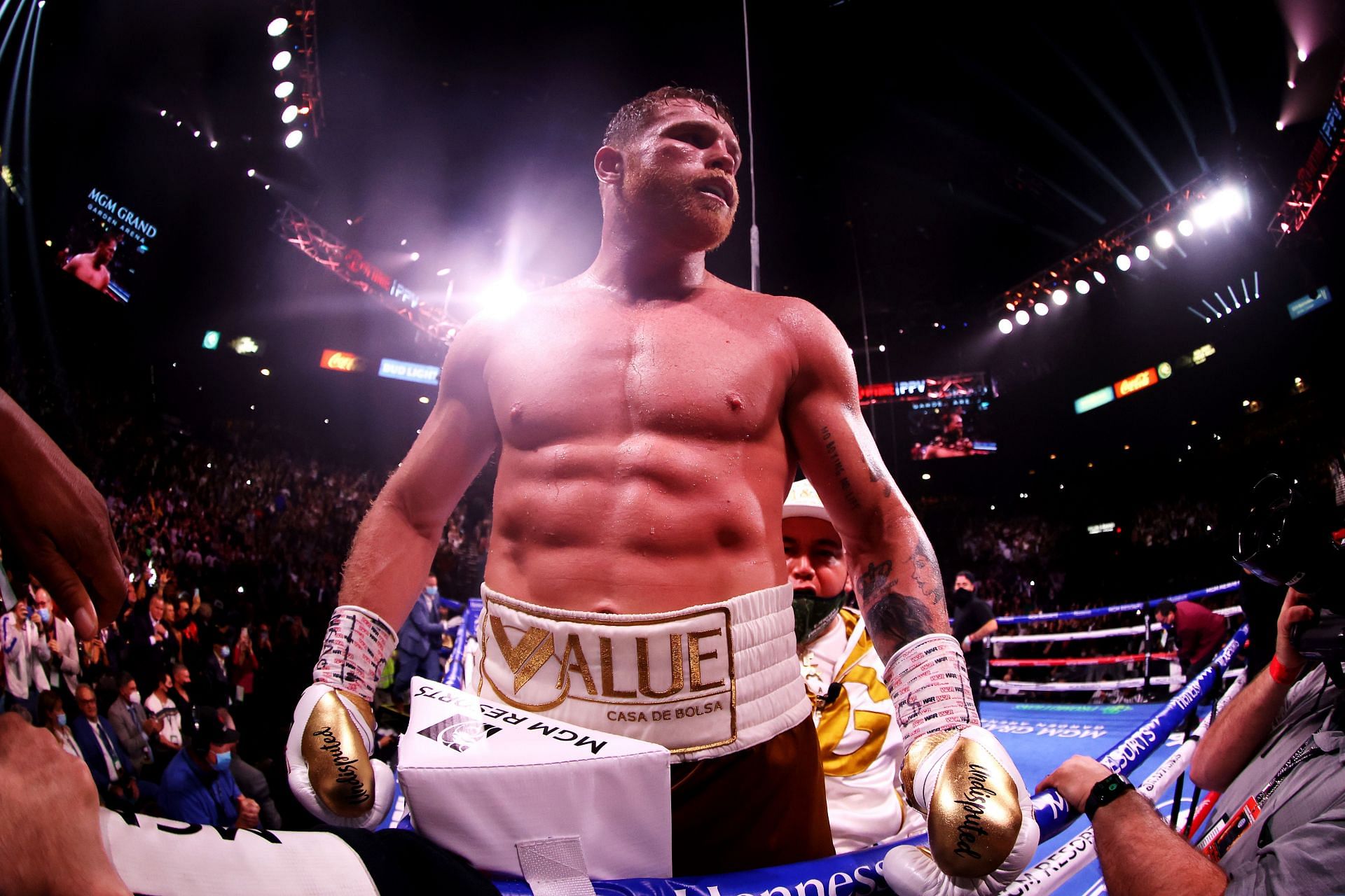 Boxing News: Canelo Alvarez Gets Heat Over Choosing Weak Opponents