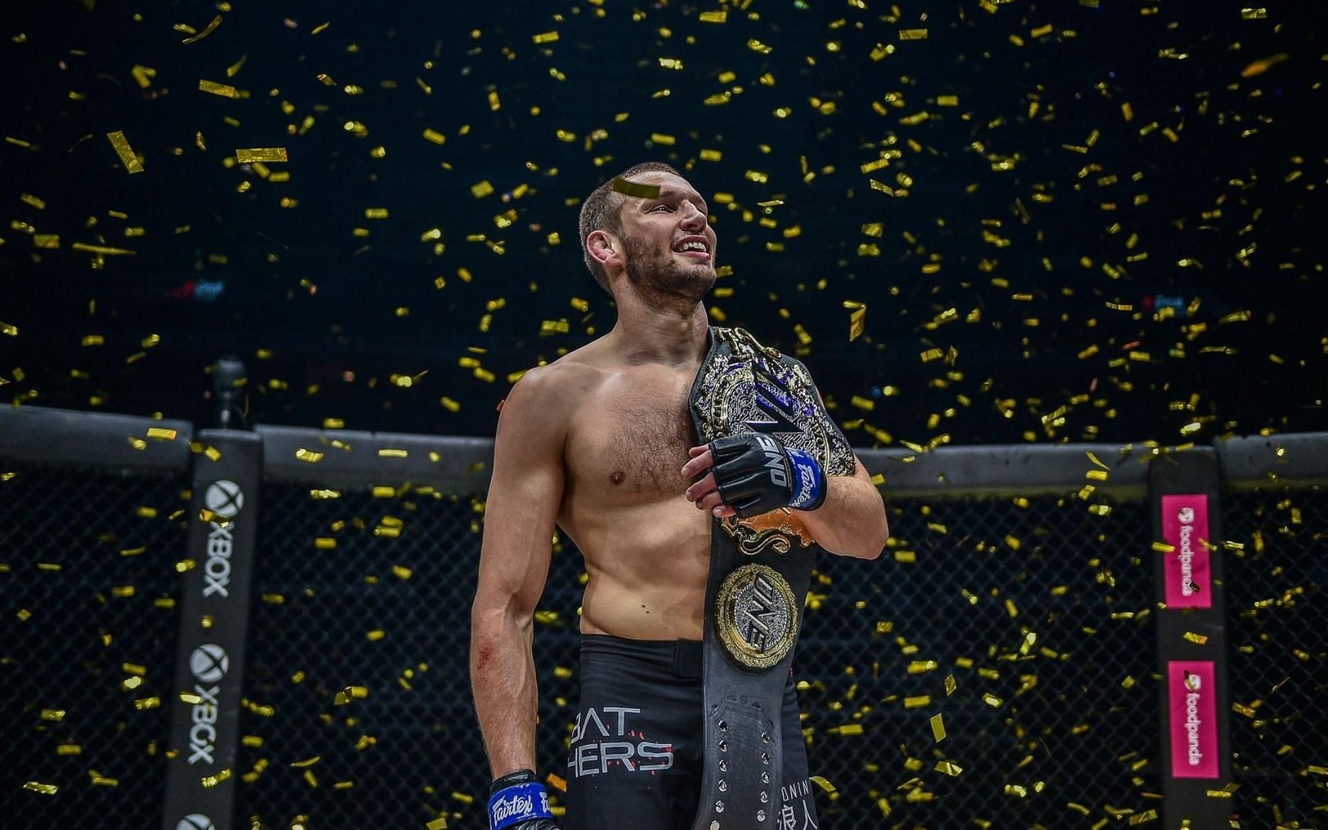 ONE Championship double champ Reinier de Ridder might make history in 2022 and become the first triple-division champ in MMA. (Image courtesy of ONE Championship)