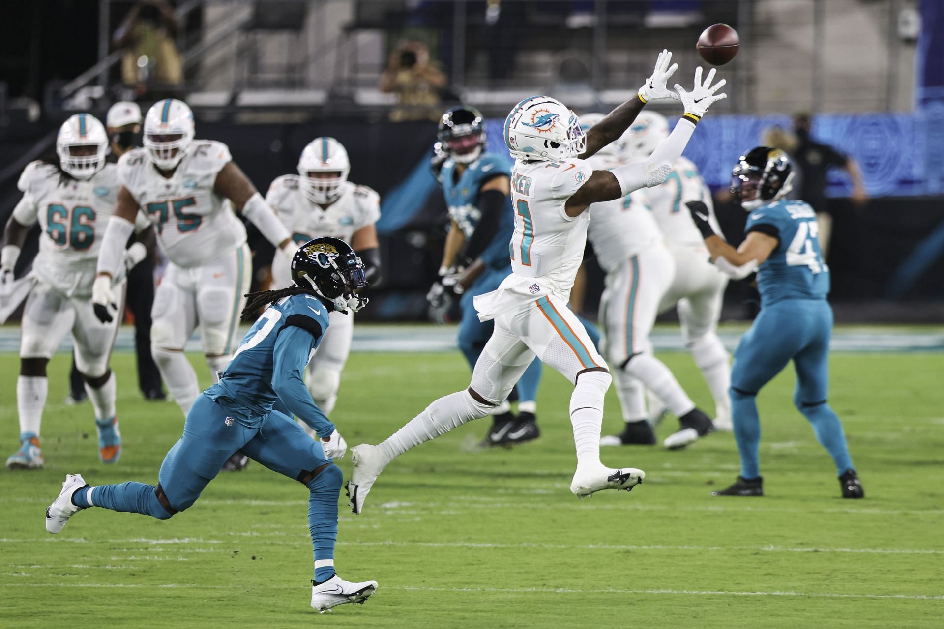 Miami Dolphins wider receiver DeVante Parker