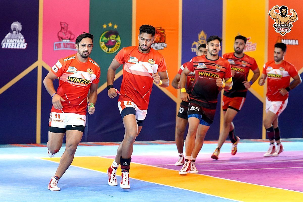 Gujarat Giants players train ahead of their upcoming clash against UP Yoddha - Image Courtesy: Gujarat Giants Twitter