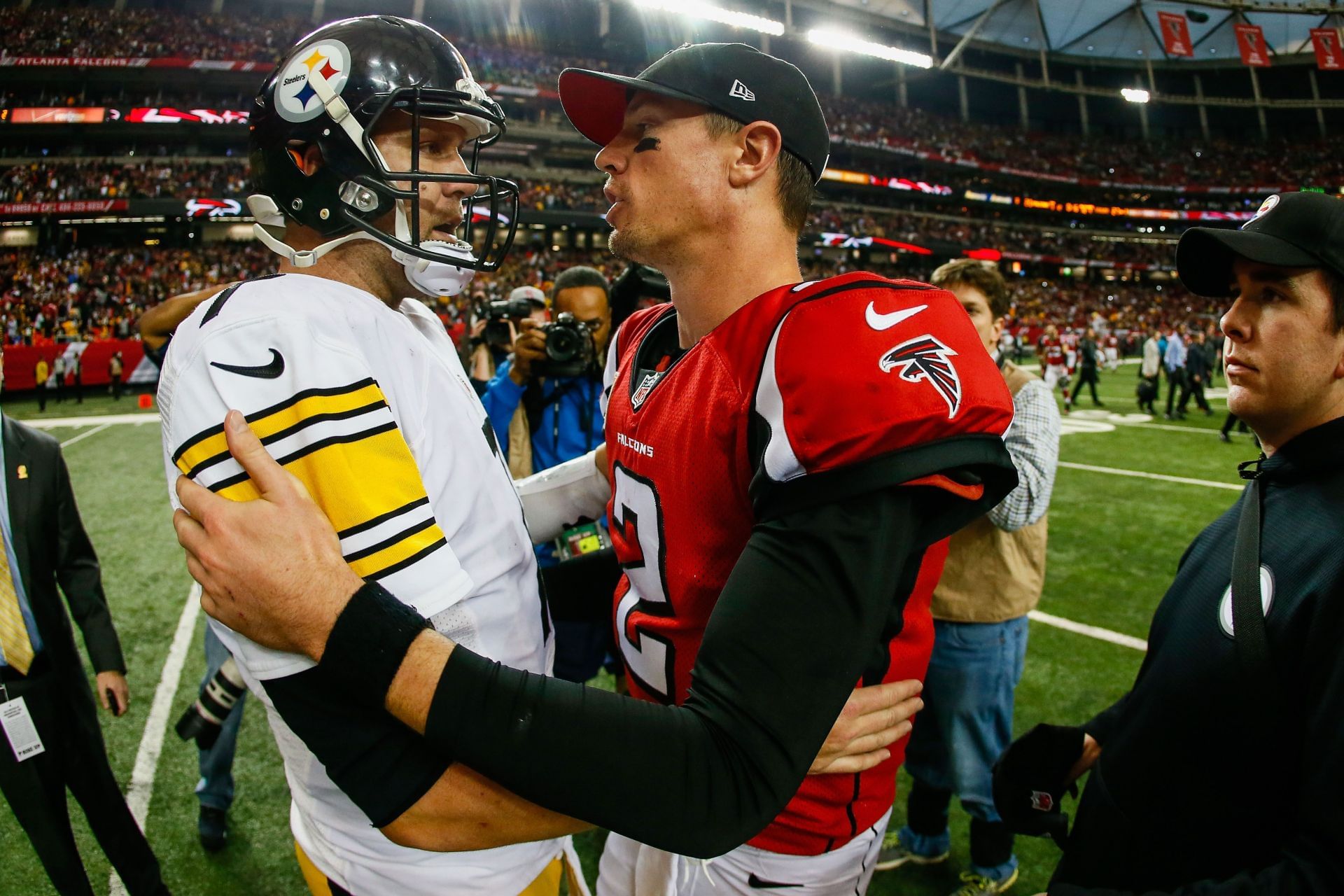 4 NFL teams that need to reassess their QB situation