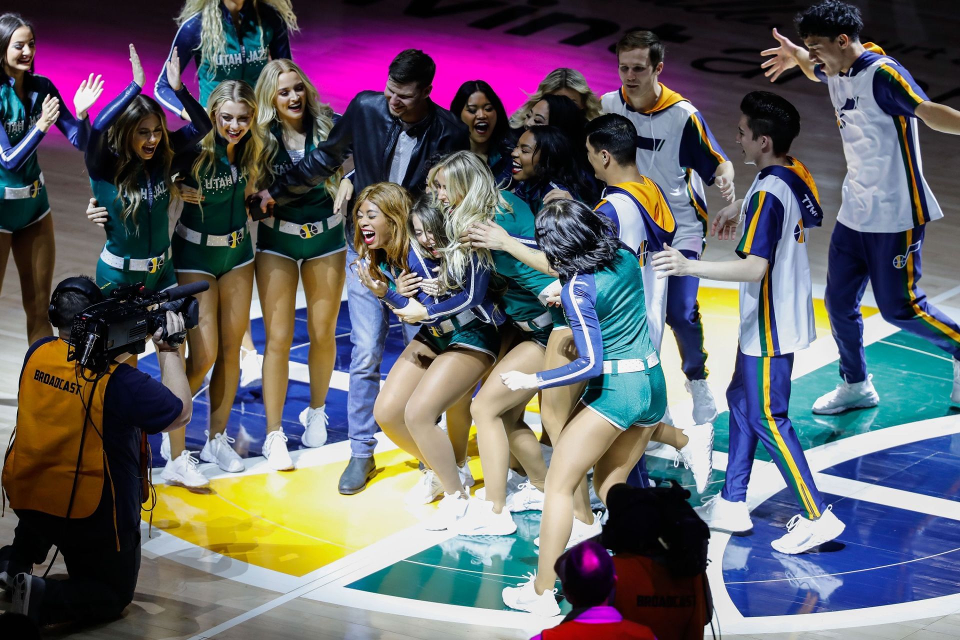 Watch A Utah Jazz cheerleader gets a marriage proposal during her