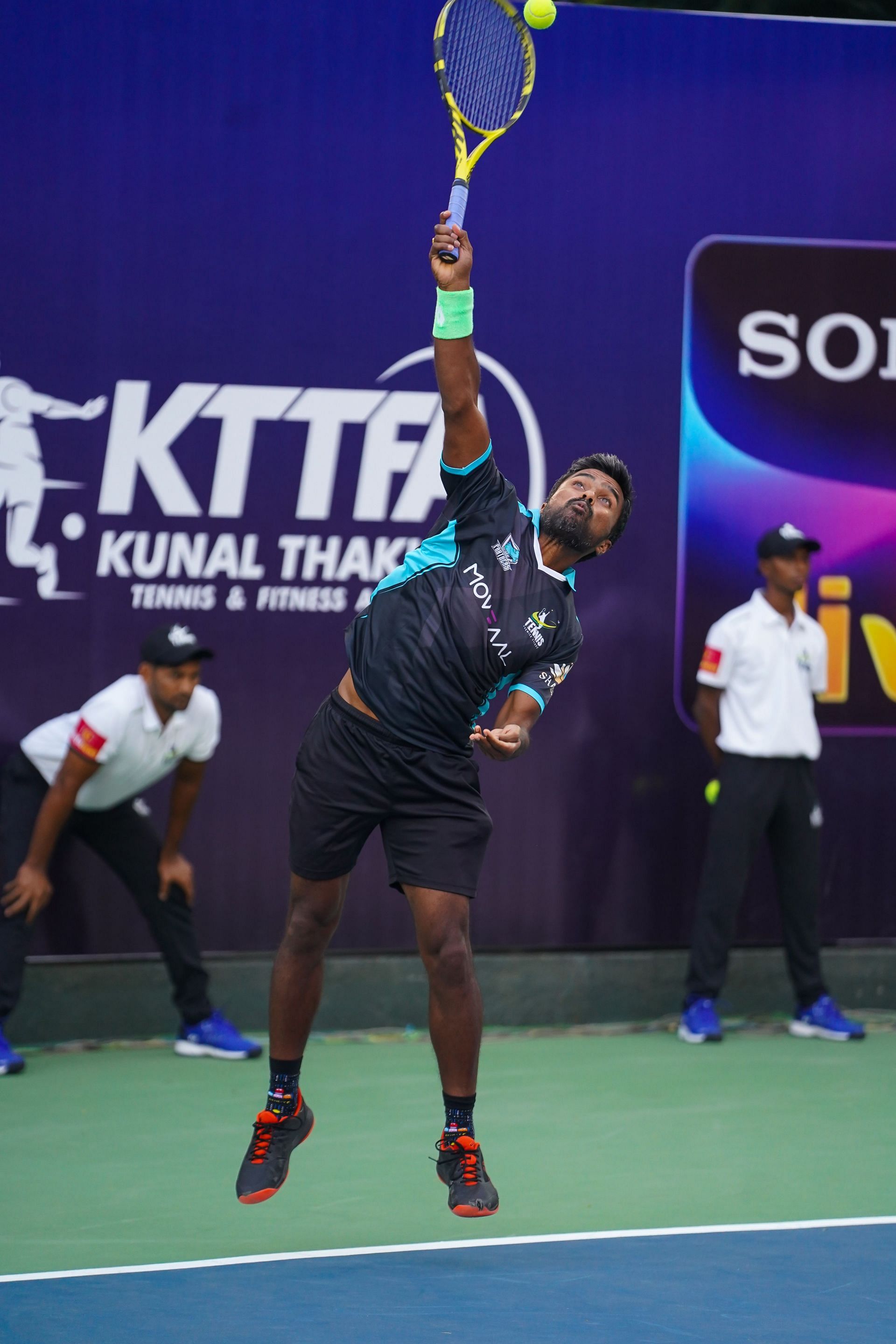 Vijay Sundar does well for Gujarat Panthers in the Tennis Premier League