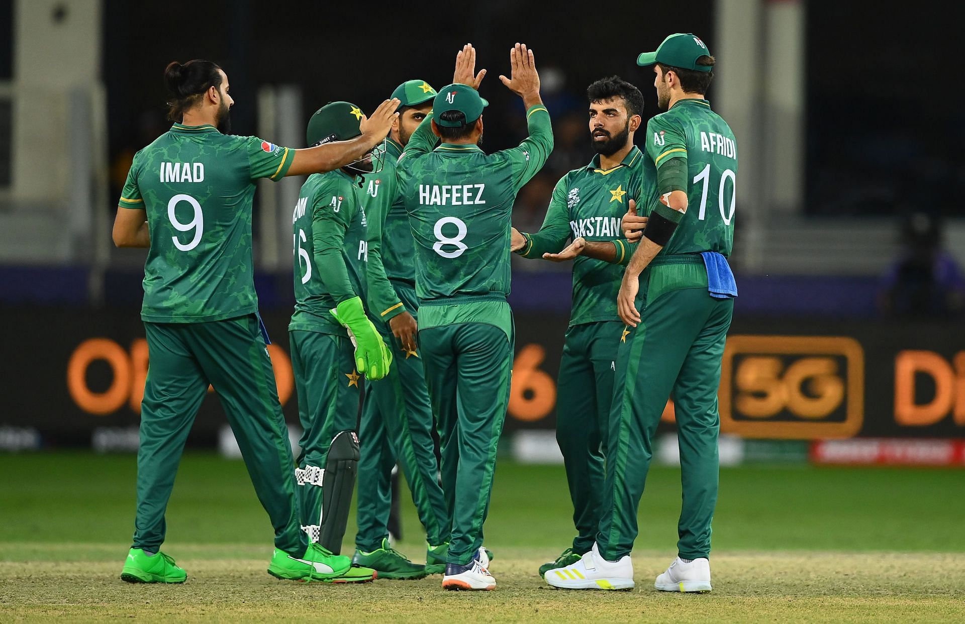 पाकिस्तान की टीम टी20 और वनडे सीरीज की मेजबानी करेगी