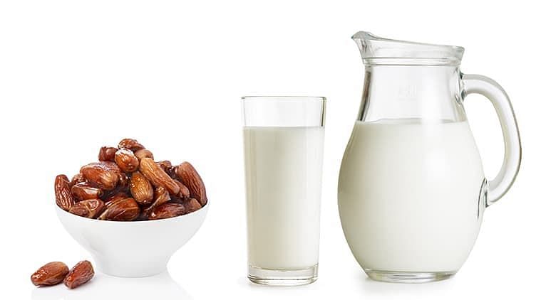 दूध और छुहारे खाने के फायदे (फोटो-jagruk.in )