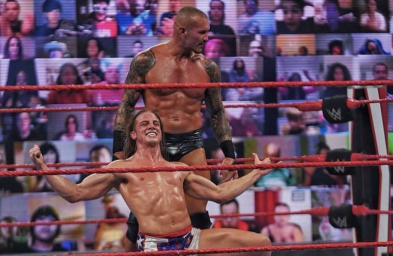 WWE डे 1 (Day 1) में Raw टैग टीम चैंपियनशिप के लिए हुआ शानदार मुकाबला