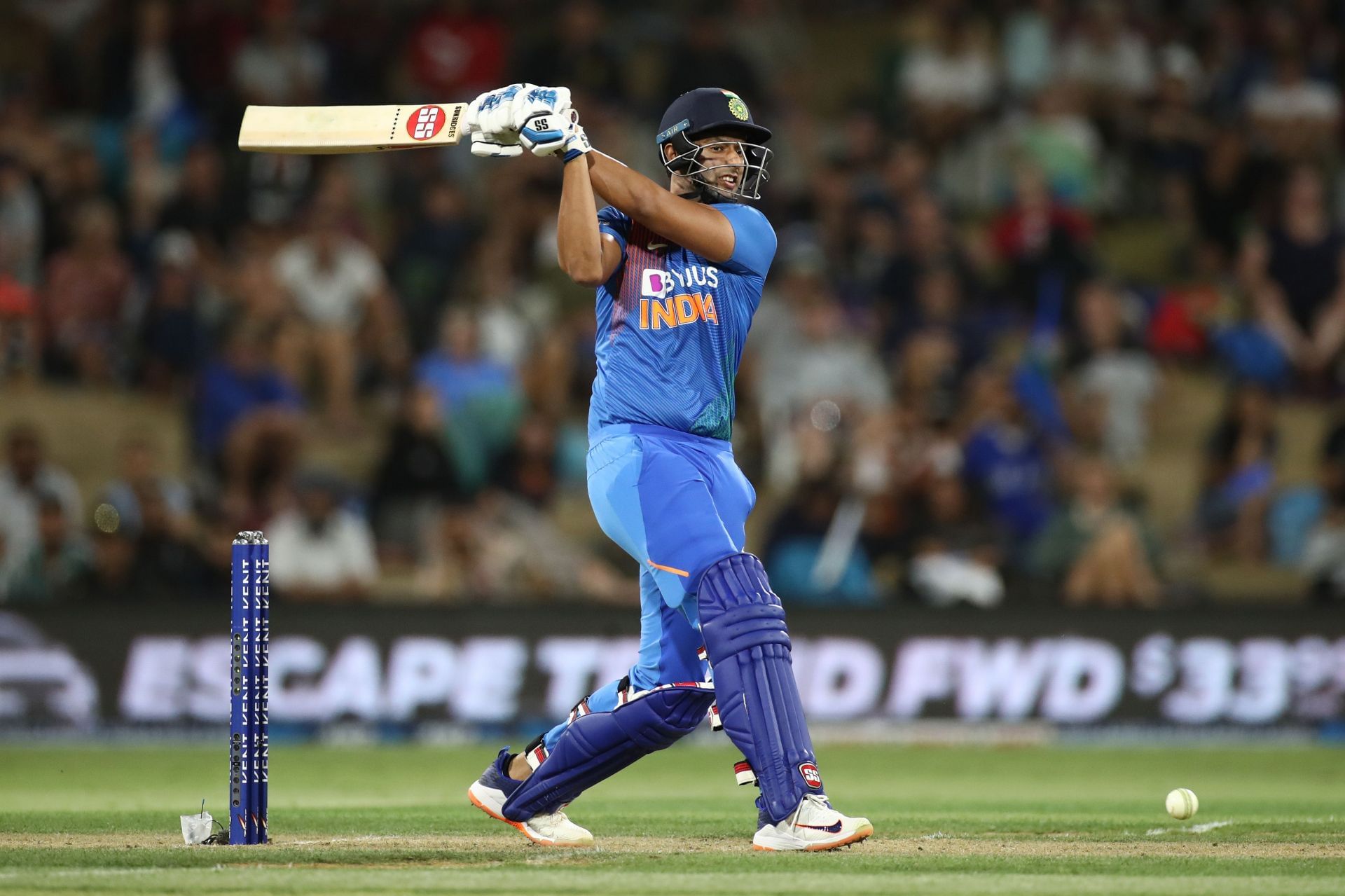 shivam-dube-ipl-contract-dube-t20-stats-and-records-ahead-of-ipl-2022
