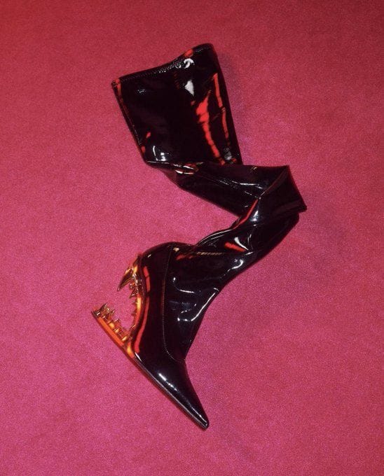 obsessed-gcds-fang-heels-win-the-internet