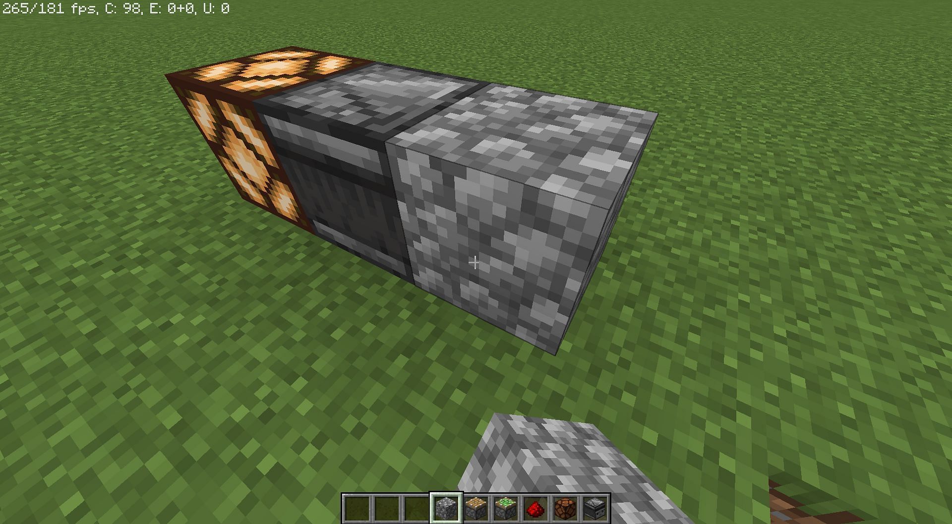 How does an Observer block work in Minecraft