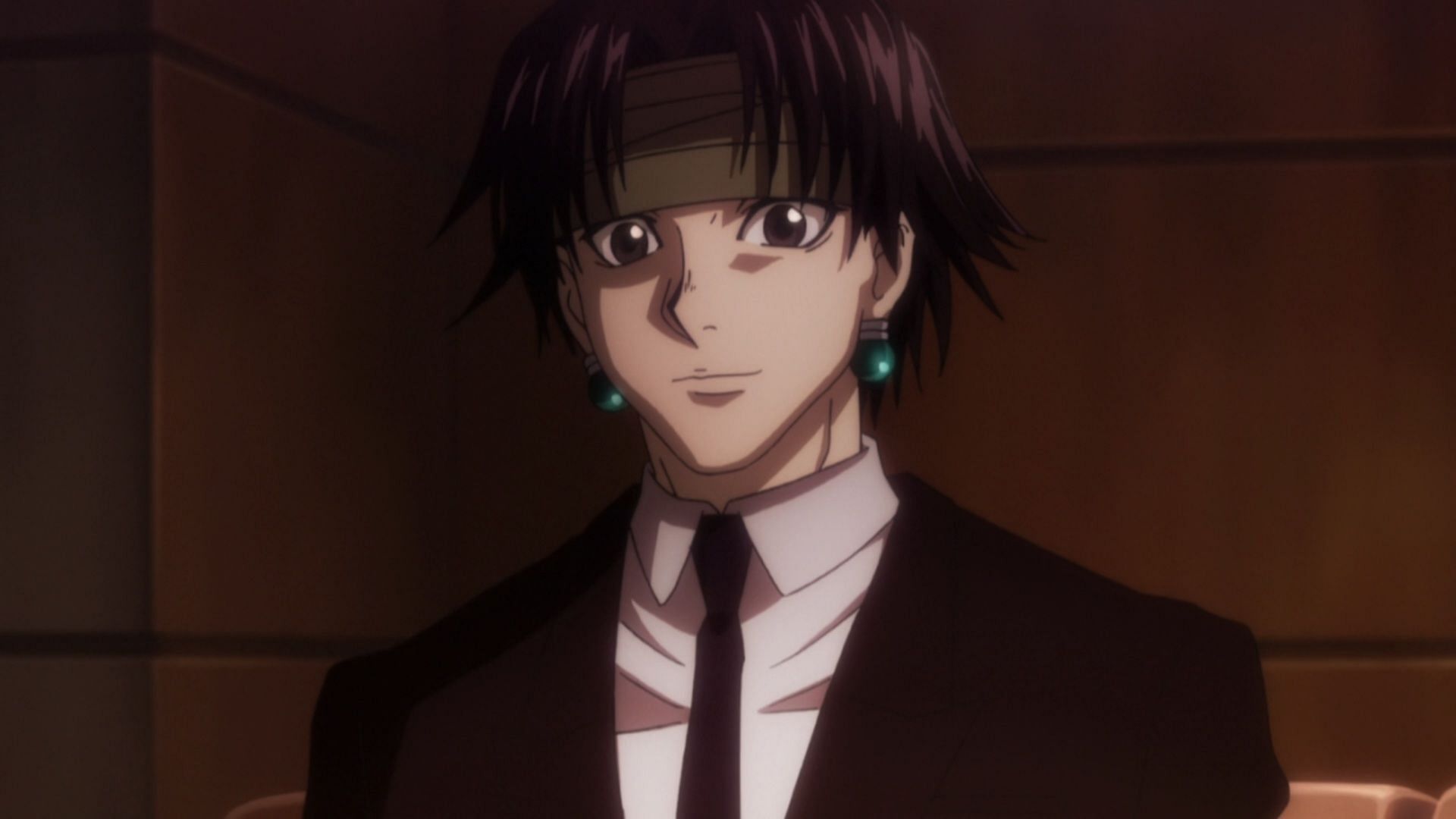 Chrollo as he appeared during Hunter X Hunter&#039;s Yorknew City arc (Image via Madhouse)