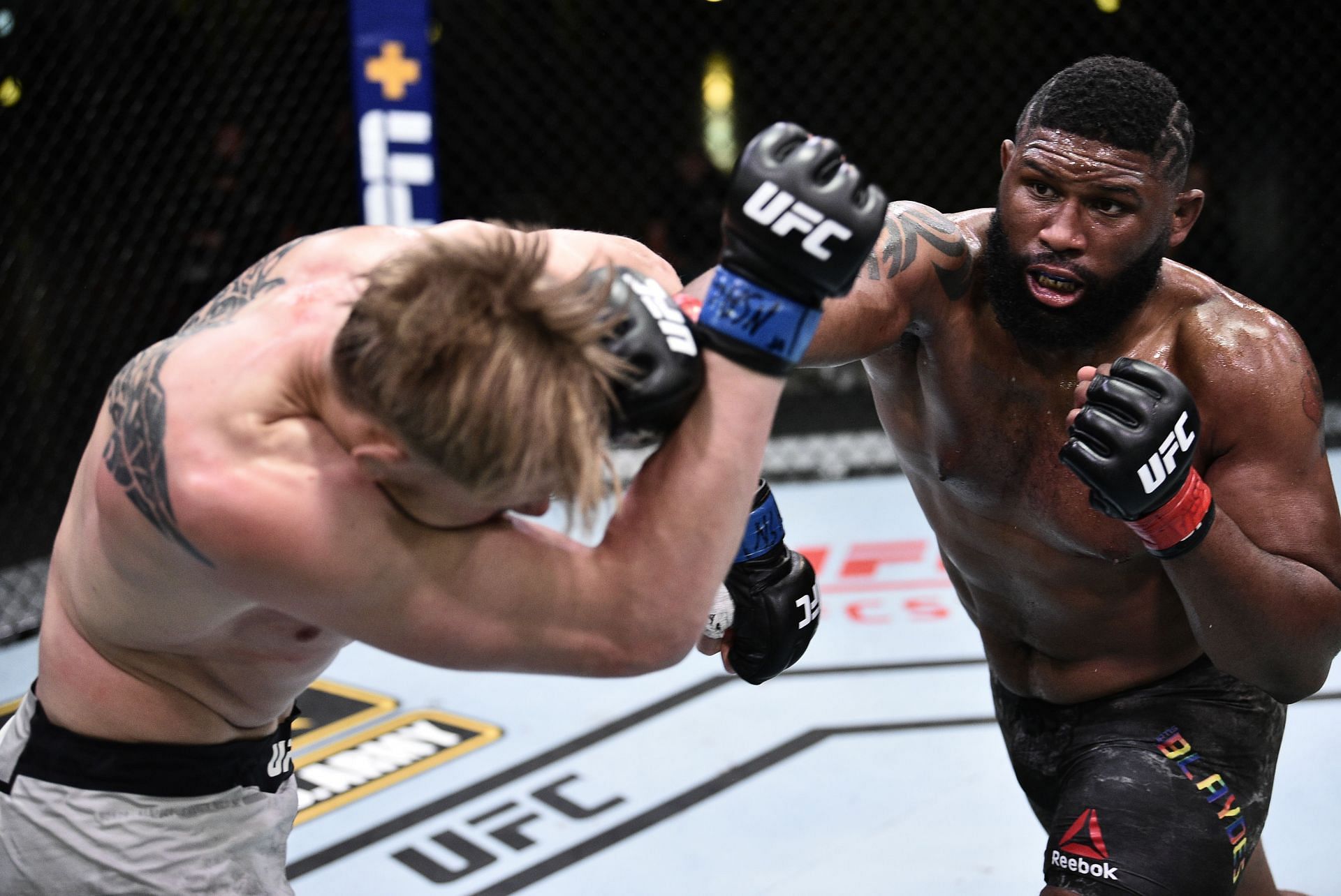 Curtis Blaydes is probably the best heavyweight wrestler in the UFC right now