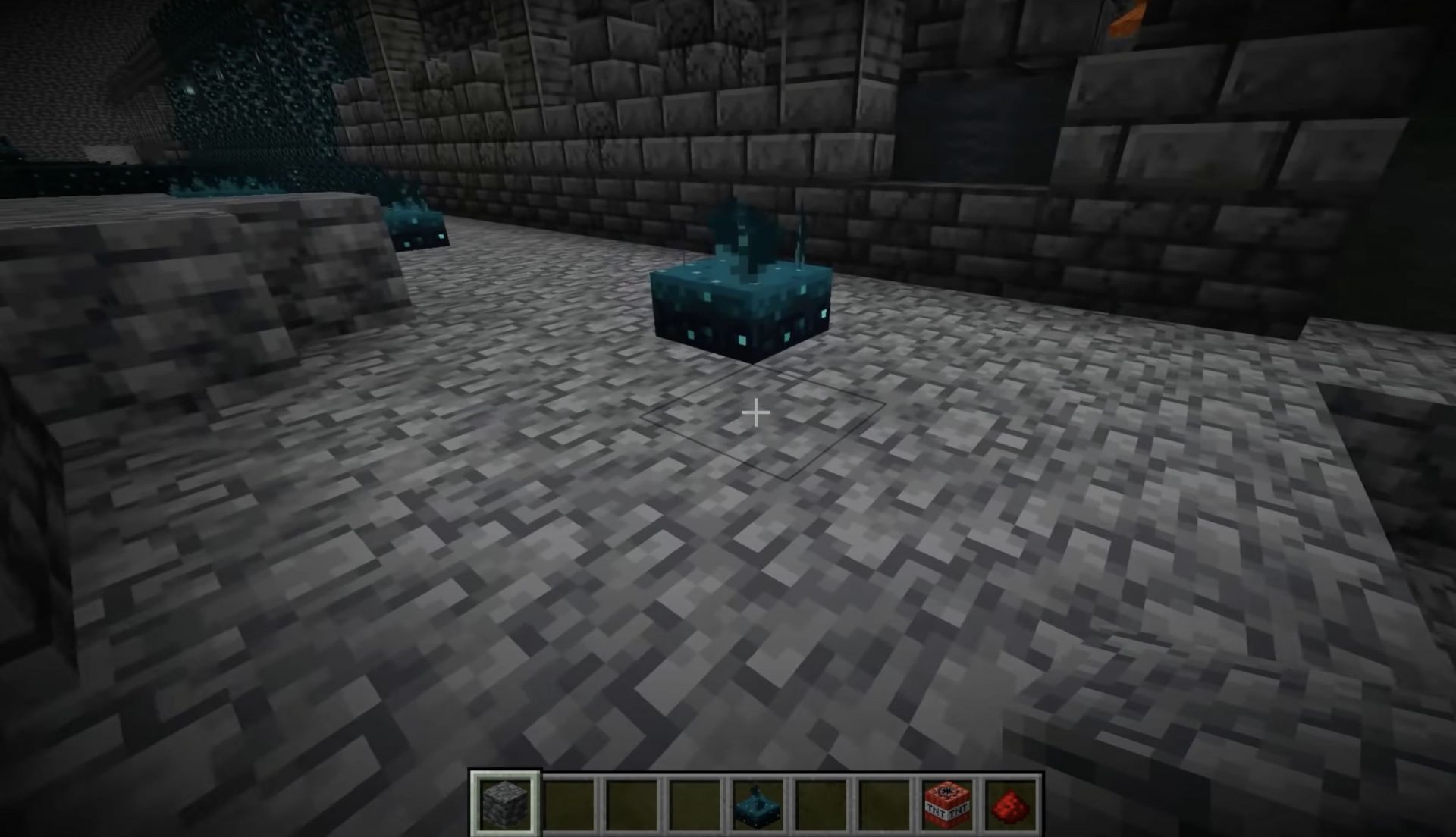 How did the Sculk block change in the recent Minecraft Bedrock Edition