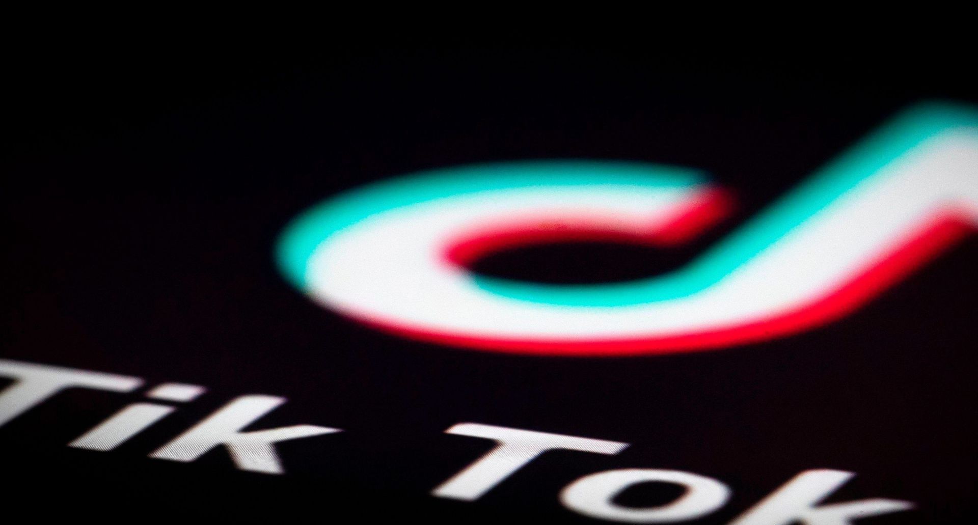 What does ‘crop’ mean on TikTok? Trend explained as users request