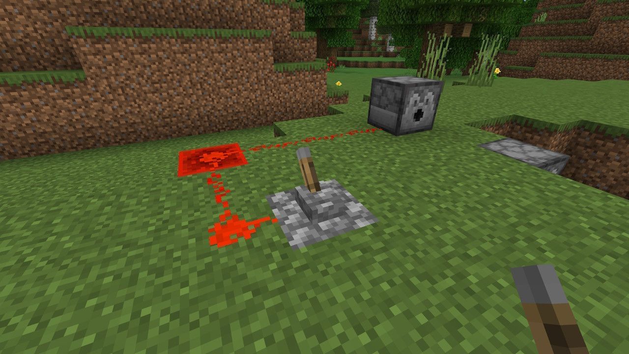 How to power a dispenser in Minecraft