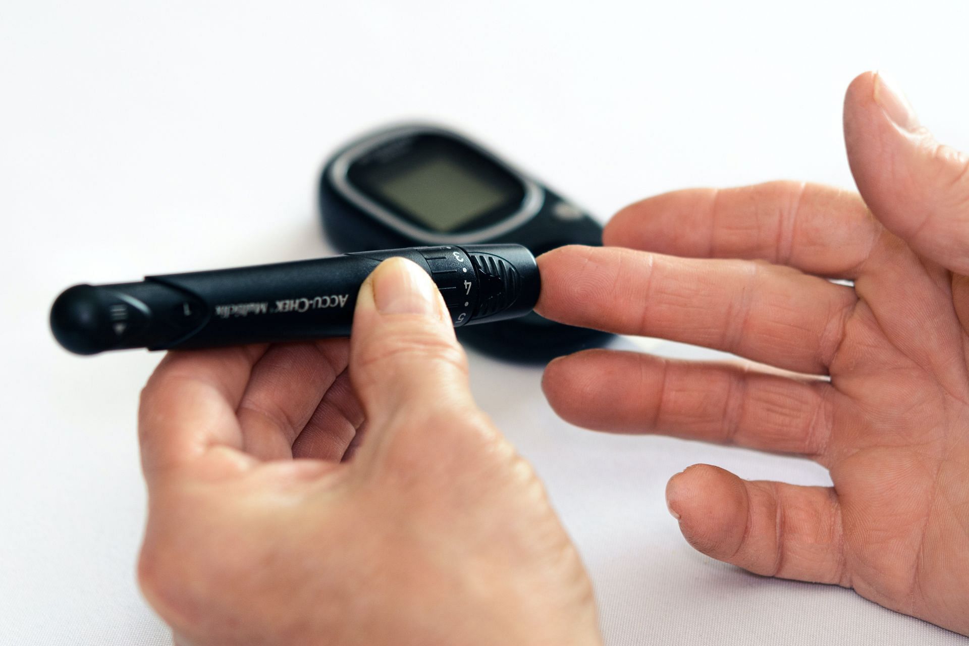 Keeps your blood sugar level in check. (Image by Photomix company / Pexels)