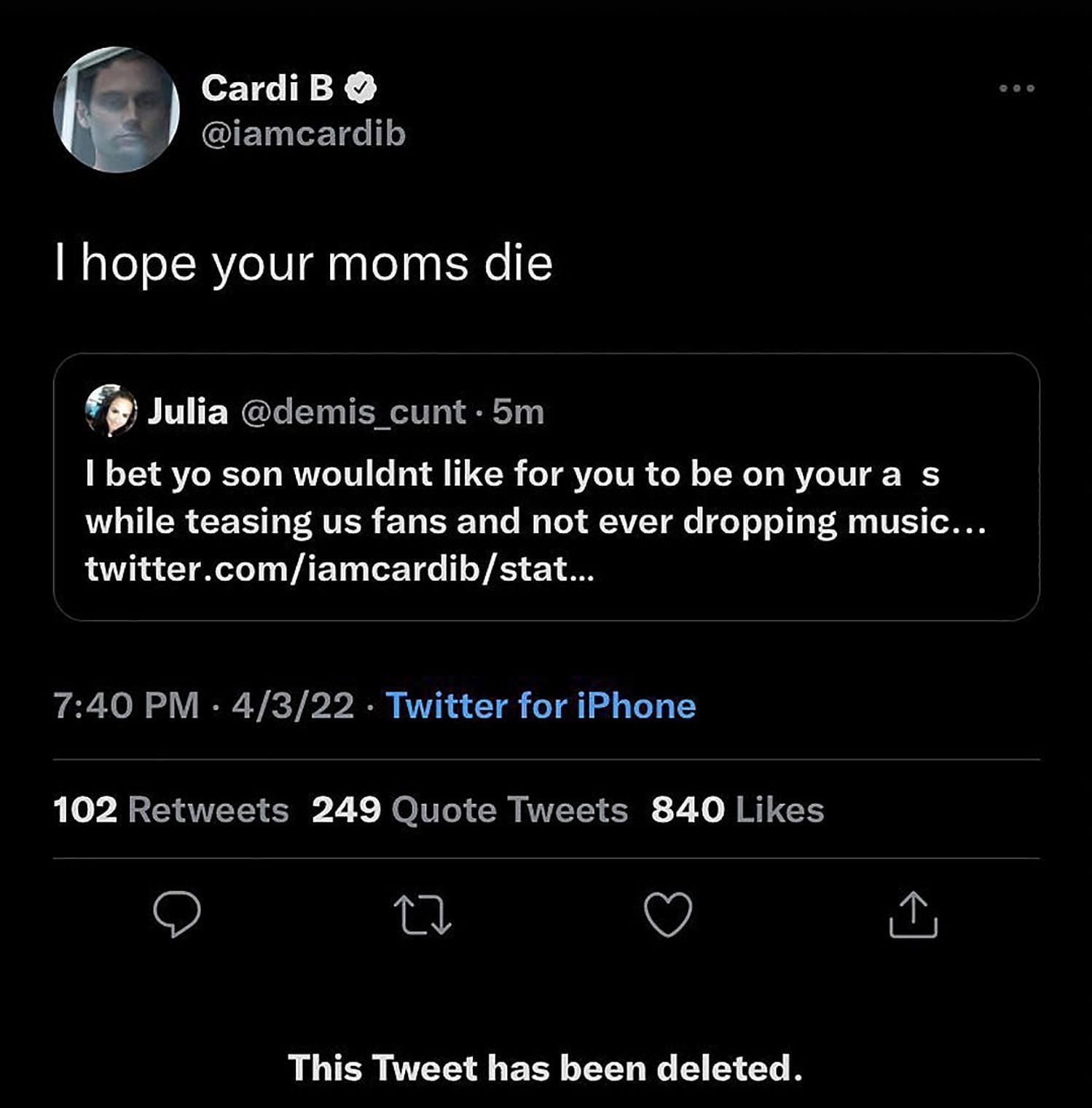 Cardi B shoots down troll (Image via Twitter)