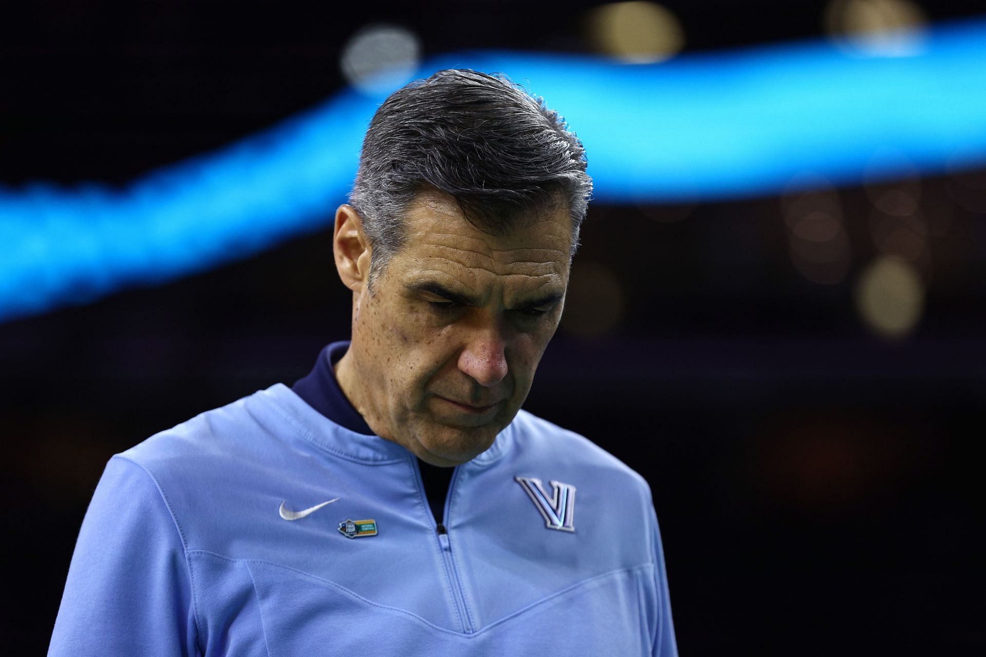 Jay Wright appears to be retiring after a legendary career with the Wildcats.